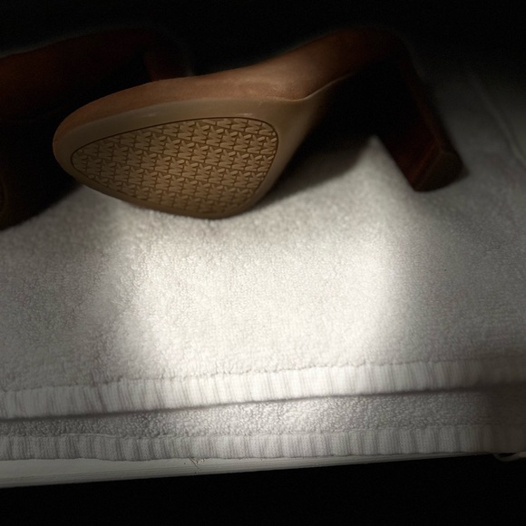 Michael Kors Suede heels! - Picture 8 of 9